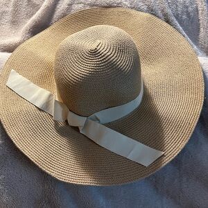 Elegant Tan Sun Hat with Cream Ribbon